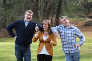 305675_4207842879764_896393793_n