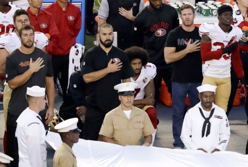 colin_kaepernick_refuses_to_stand-52ffd109e51aa5000f7fb66fa198b847
